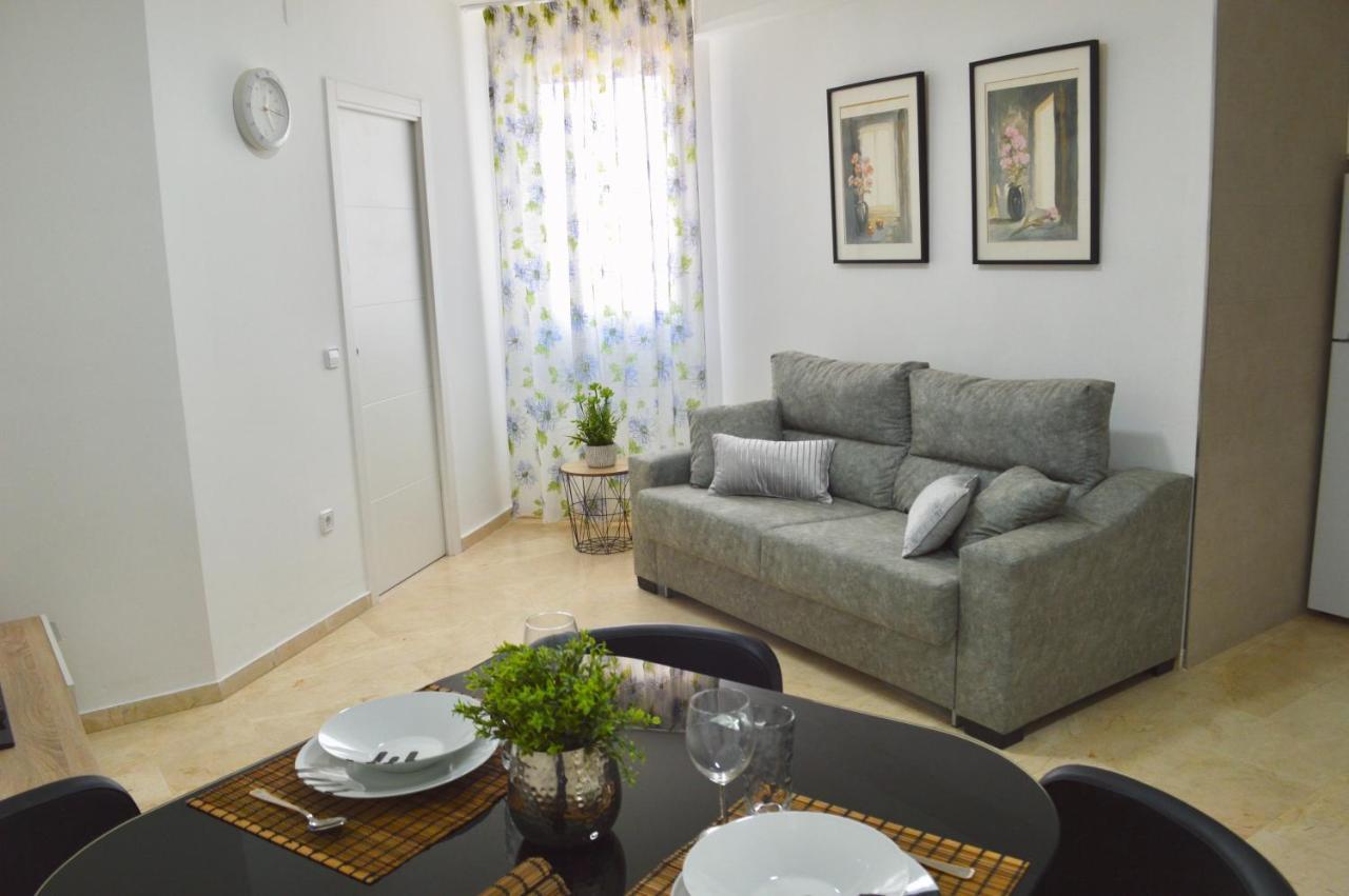 Apartamento Adriana. Céntrico, a 50m de la playa. Fuengirola Exterior foto