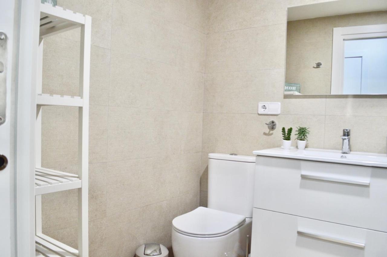 Apartamento Adriana. Céntrico, a 50m de la playa. Fuengirola Exterior foto